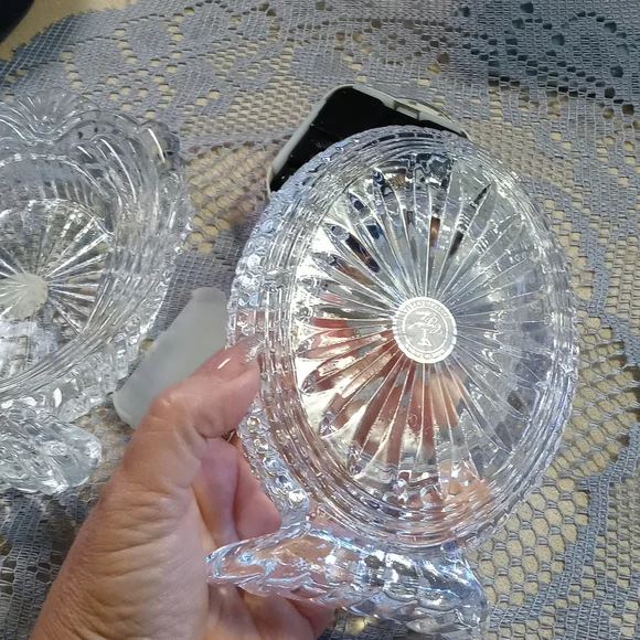 Lead Crystal Clock Set - Picture 11 of 16